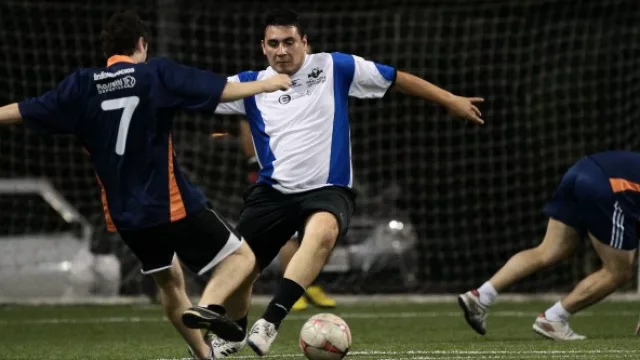 Eliseo Aznar contraatacando.