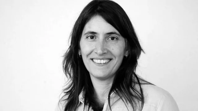 Elina Mayer, gerenta de Servicios.