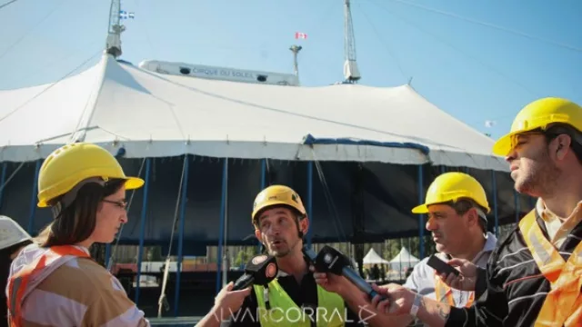 La carpa que instala la cooperativa canadiense tiene lugar para 2.521 personas.