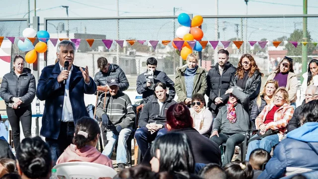 Ciudad Ampliación Cabildo: Llaryora inauguró espacios comunitarios para infancias y personas mayores
