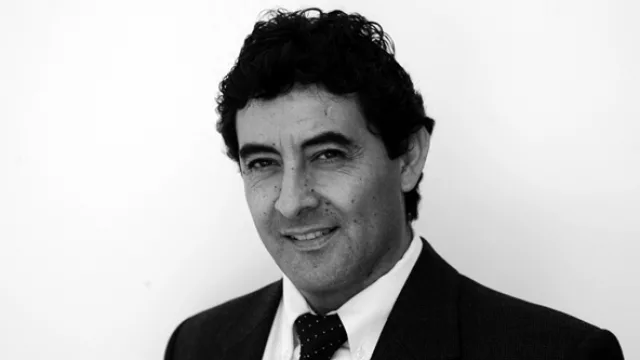 César Jaime, jefe de Repuestos.