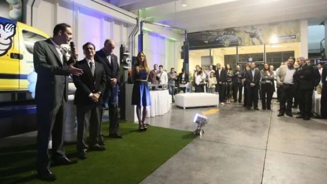  Leandro Ingelmo contó que esperan vender 400 neumáticos por mes en el nuevo local.