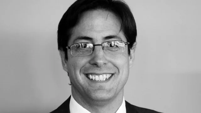 Daniel González, gerente comercial.