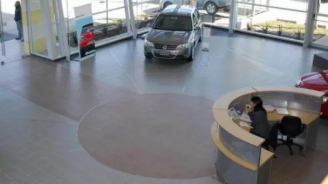 Todos caen: VW (-16%), Renault (-9%), Fiat (-3%), Ford (-15%), Peugeot -(3%), Chevrolet (-34%)