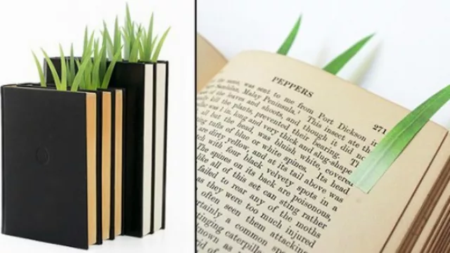 También existen estos marcadores adhesivos que en conjunto con otros libros juegan con la imagen de macetas. 