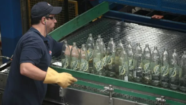 Un nuevo sabor de H2Oh! entre las novedades que trae este año la planta de Pepsi en Córdoba