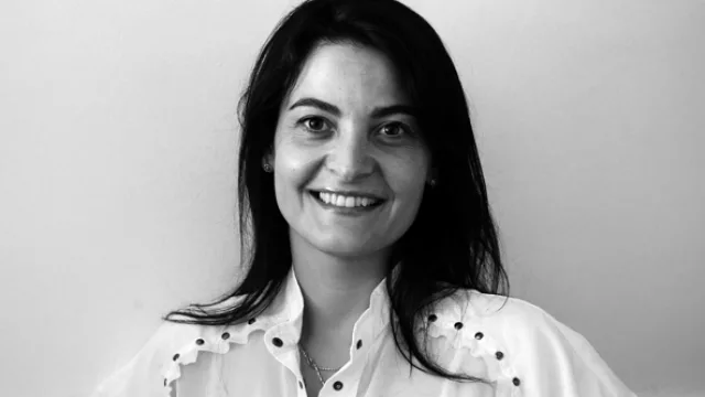 Eugenia Richard, Ventas y Alquileres.