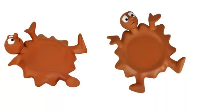 Aplastado por tu vaso. Morph Coaster disponible online.