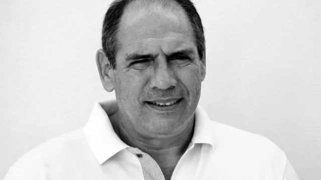 Jorge Fernández, gerente.