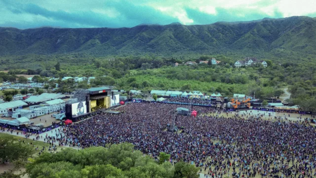 Las entradas a Cosquín Rock 2027 cuestan un 67% más que Lollapalooza (aunque ofrece un día menos de festival)