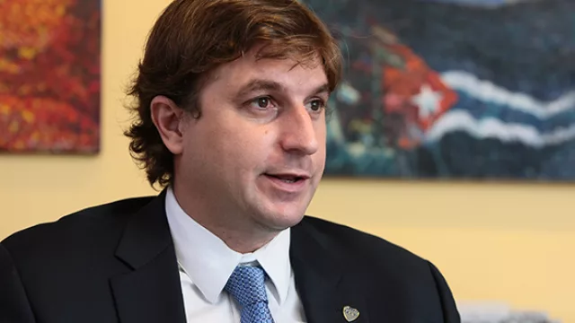 Tenemos clientes, pero sobre todo tenemos socios.