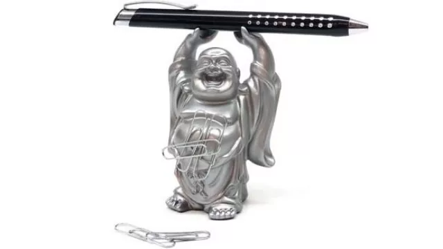 Buda imantado de escritorio. Disponible en MercadoLibre.