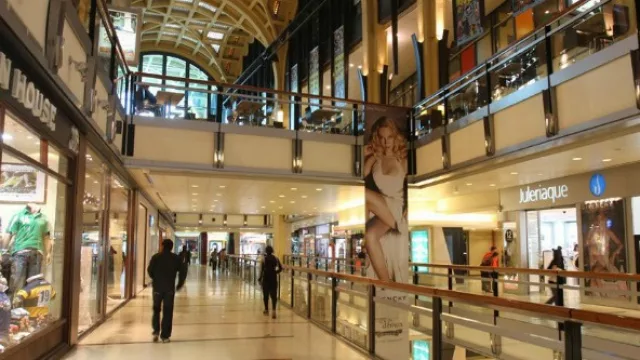 Indec reflejó un enero duro para los shoppings: vendieron 47% menos que en diciembre