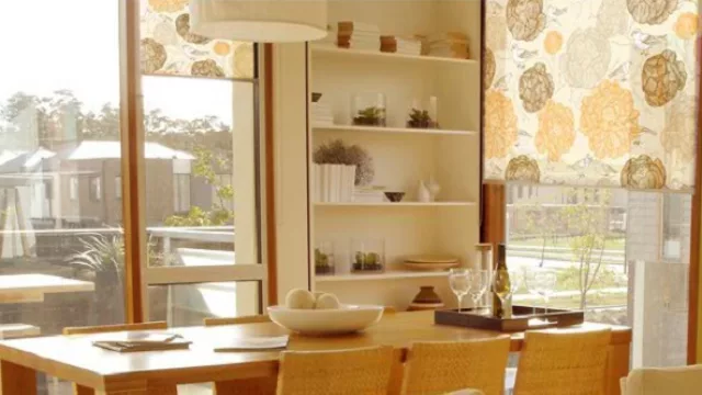 Elegí los colores que vayan con los predominantes en la sala para armonizar las ventanas.