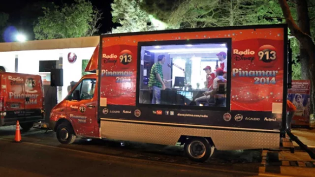 Durante el mes de enero, estuvo presente en el Stand de Fiat en Pinamar el móvil de Radio Disney.