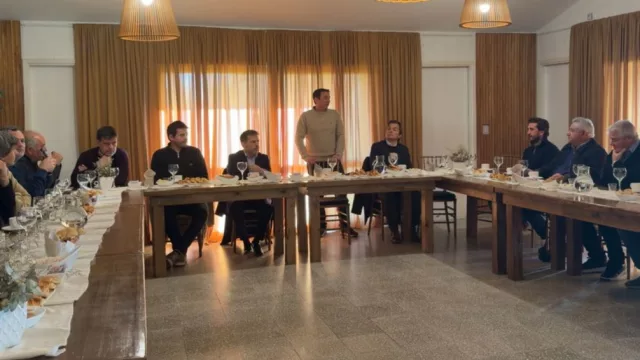 Economía, empresas y 2027: Gastón Utrera analizó en Bell Ville el escenario que viene