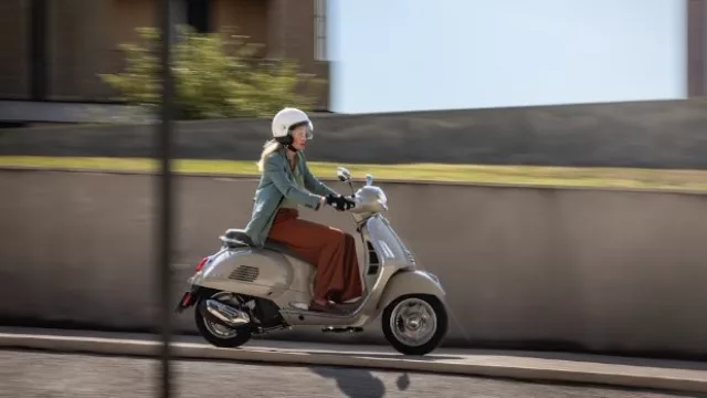 La italianidad al palo: llegaron las nuevas Vespa GTS 310 (cuánto cuestan y quién las vende en Córdoba)
