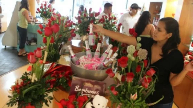 Celebrar San Valentín como se merece tu “media naranja” cuesta alrededor de 1.500 pesos