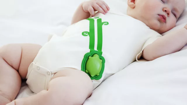 ¿Quería algo chico?  Ahí te va: una computadora del tamaño de una tarjeta SD (by Intel)