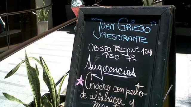 Juan Griego se achica: cerró en Urca y en el Caraffa (pero lanza servicio delivery)