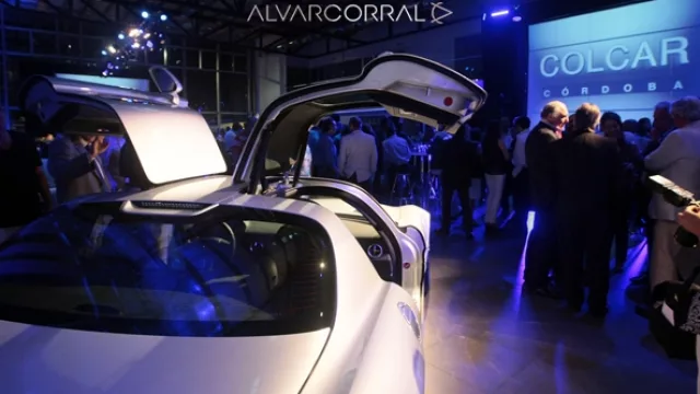 Una de las “joyitas de la noche”, el SLS que cuesta alrededor de US$ 500.000