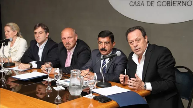 Aunque La Voz lo siga ninguneando, se confirma la lectura de IN: Lawson ganó poder en la corte