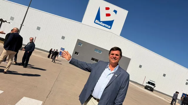 Biofarma presentó su nueva planta de 17.000m2 para producir 20.000 tn. al mes (factura US$ 150 millones al año y emplea 450 personas)