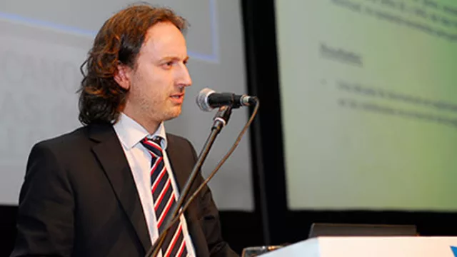 A días de pagar el aguinaldo, Mestre sigue sin “ministro” de Economía