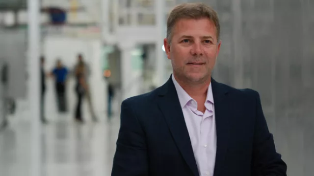 Trajo la Crystal Lagoon a Malagueño y ahora pone $ 30 M en complejo harinero