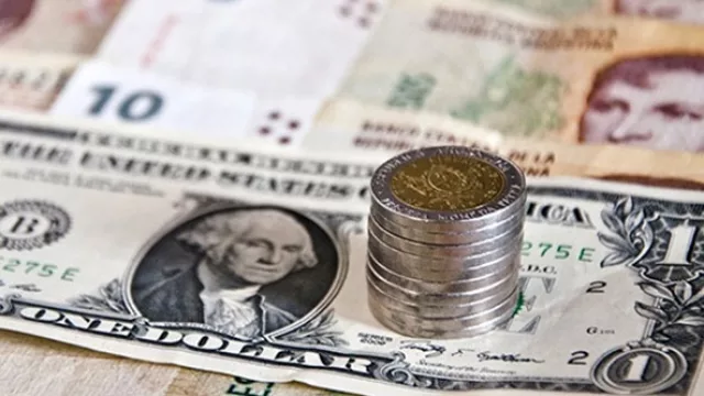 A los argentinos que coman en Punta y paguen con tarjeta, US$ 100 le rinden AR$ 686 (a “dólar turista” serían AR$ 830)