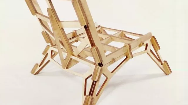 El Sillón 23D de abedul encastrable de Gustav Dusing