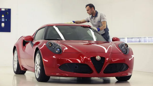 El 4C, un “avión” que llegará en febrero próximo: acelera de 0 a 100 Km/h en 4 segundos