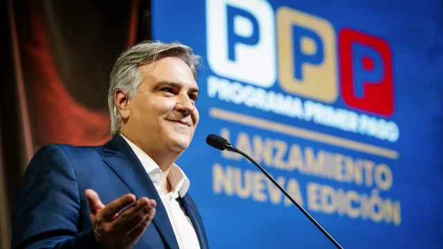 Llaryora lanzó una nueva edición del PPP, con 15.000 oportunidades de trabajo (cuánto cobran en cada modalidad)