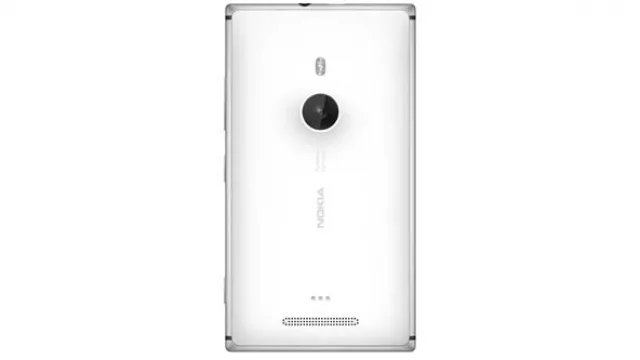 El Lumia 925 con su carcasa de aluminio, muy agradable terminación.