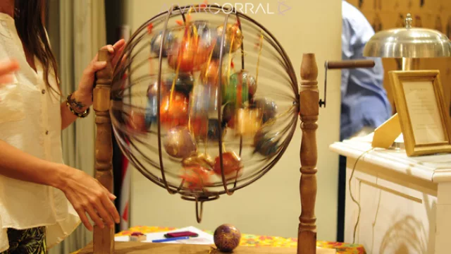 Pudieron probar suerte en la lotería de premios y participar por pashminas, pulseras, aros, órdenes de compra y looks completos de la marca.