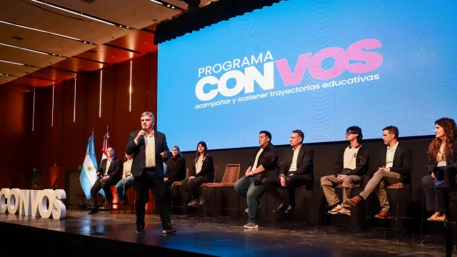 La Provincia lanzó "Con Vos", un programa para prevenir la deserción escolar en 66 escuelas de Córdoba