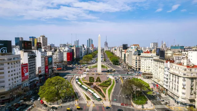 Buenos Aires recibió más de 1,6 millones de turistas internacionales entre enero y julio (un 19% más que en 2025, con Brasil a la cabeza)