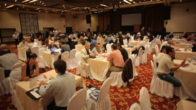 Ronda de negocios récord y un centenar de empresas promocionándose en la Epial