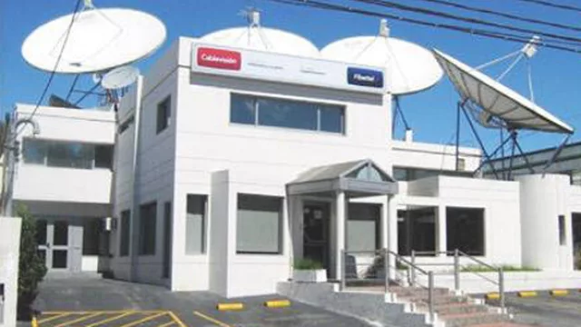 Valen US$ 80 M los cables que le “sobran” a Clarín en COR (¿quién invierte en ese negocio?)