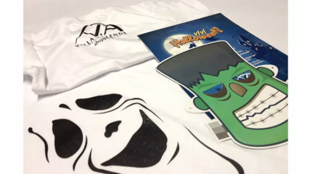 Las piezas también estaban compuestas por remeras y máscaras