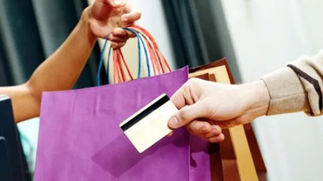 A las familias de niveles medio y medio bajo la “opereta” les insume casi 40% de sus ingresos