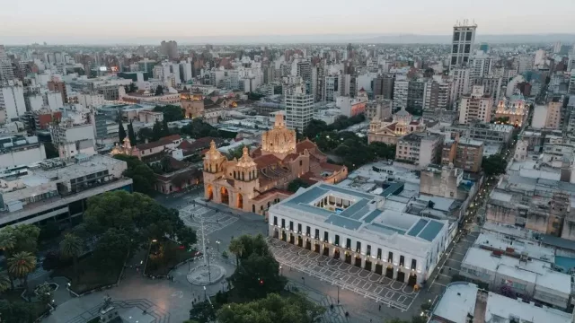 Sobran los 3 dormitorios y faltan los monoambientes: el estudio que confirma por qué hay que reconvertir el centro de Córdoba