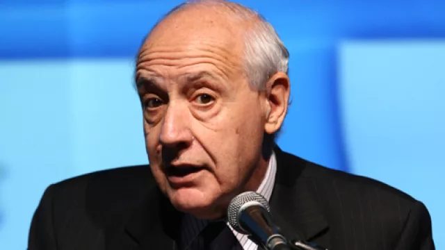 Lavagna: “el Gobierno ya no controla el dólar”
