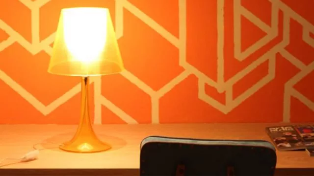 Escritorio en la habitación de “El Poeta”.