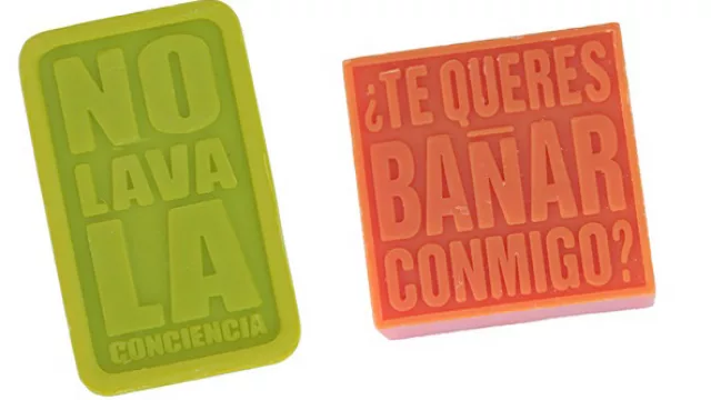Un mensaje más directo no hay… Jabones diseñados por Sabater Hnos.