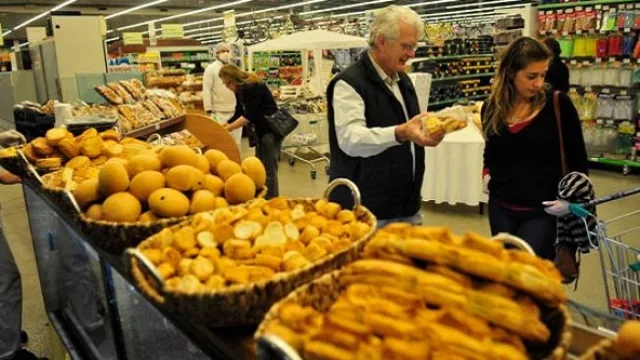 No aumenta el pan ($ 18 el francés, $ 20 el mignón)