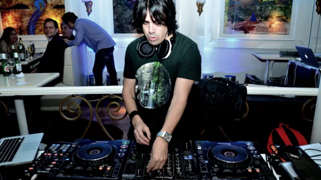 El DJ Martín Huergo musicalizó la velada toda la tarde y noche.