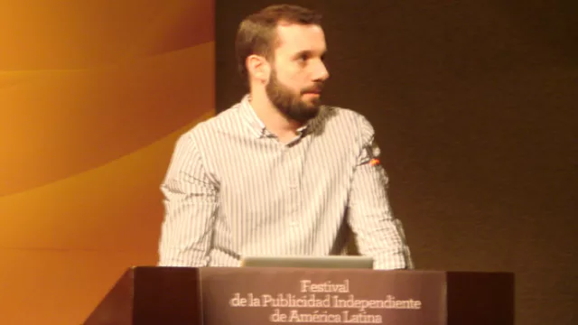  Daniel Socuza, gerente creativo de Tátil Design