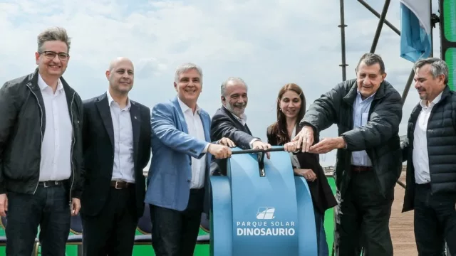 En 7 años Grupo Dinosaurio tendrá su energía “gratis” (viaje al interior del parque solar más grande de la Argentina)