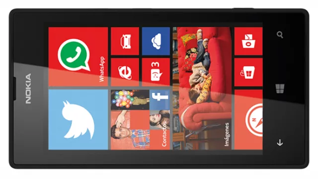 Habemus nuevo Lumia por aquí (llegó el 520)